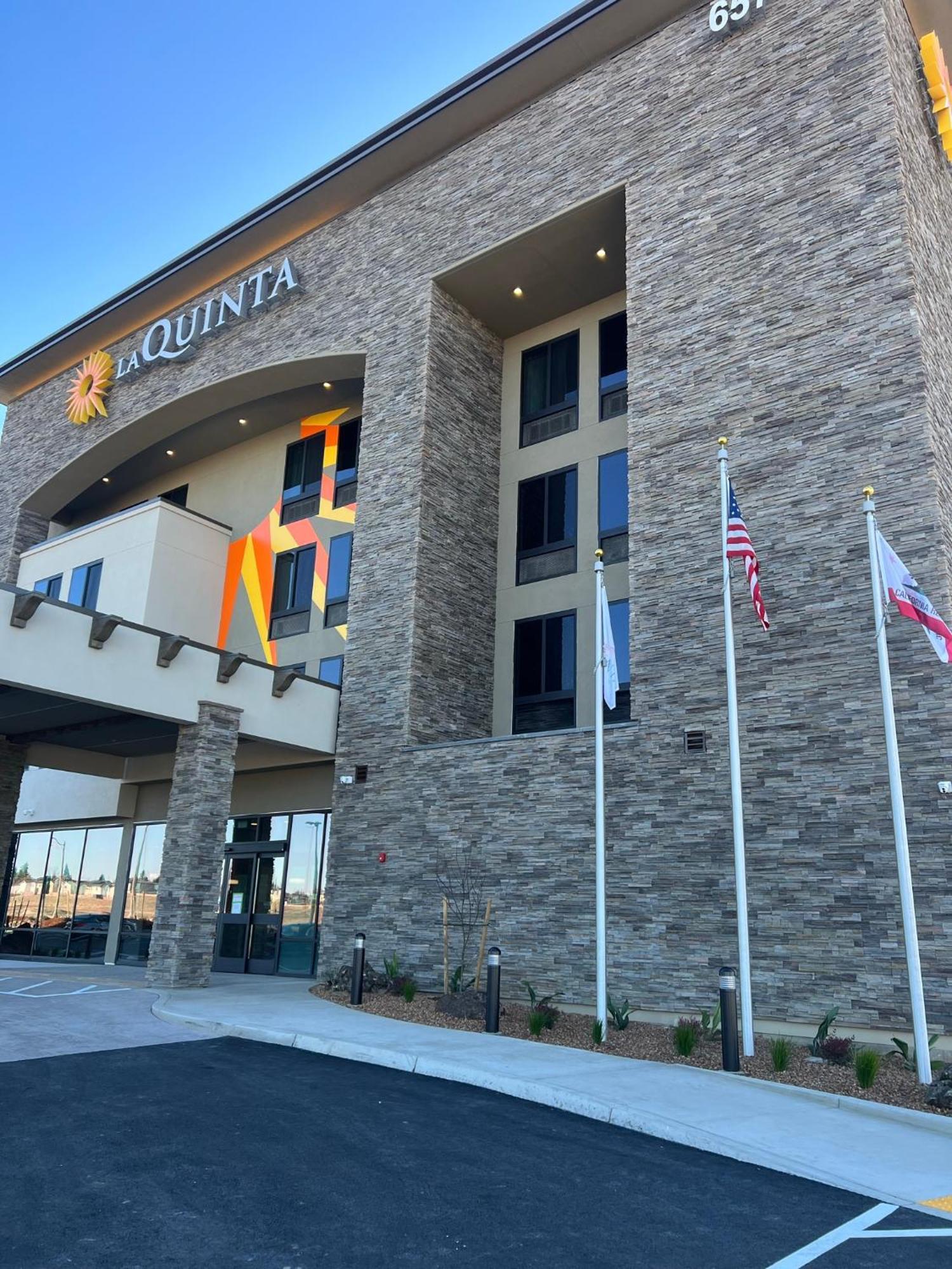 La Quinta Inn And Suites By Wyndham 링컨 외부 사진